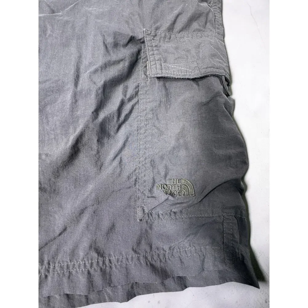 The North Face Mens XL Gray Nylon Cargo Hiking Shorts Dark Grey Outdoor Utility